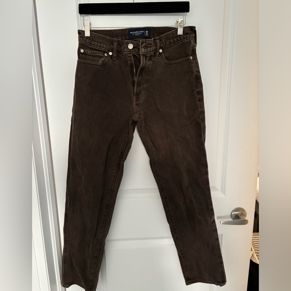 Abercrombie and Fitch Men’s vintage stretch straight jeans